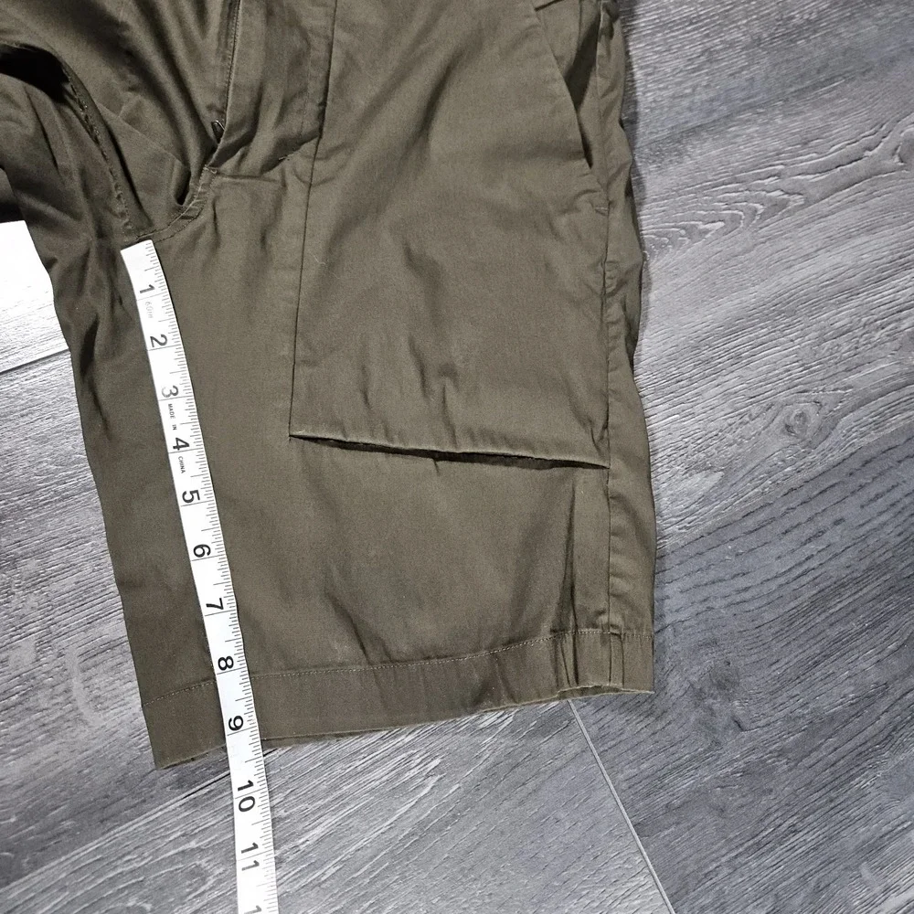 Lululemon Weekender Short Men 28 Brown Stretch Hiking Water Wind Resistant City‎